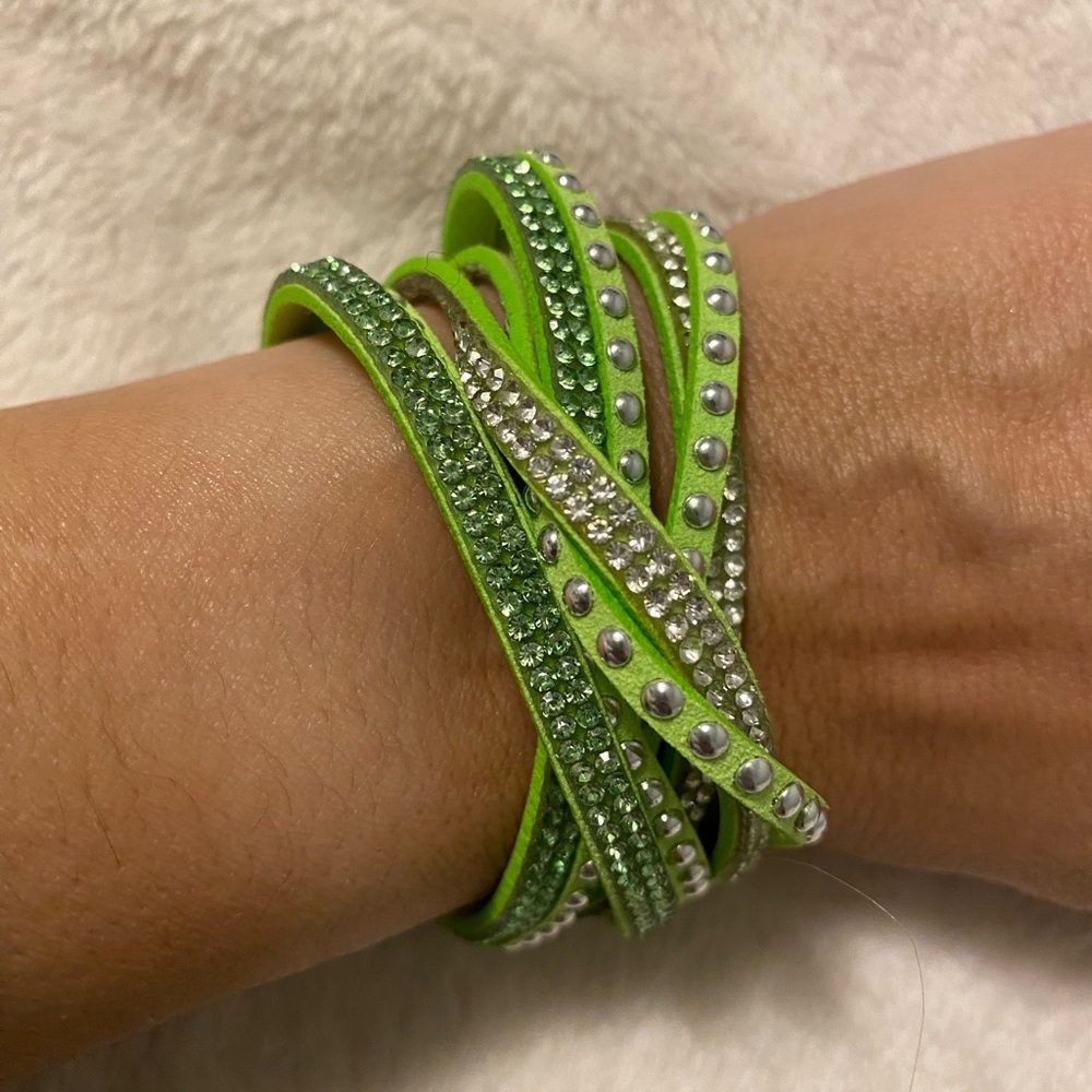 Wrap bracelet lime green and rhinestone